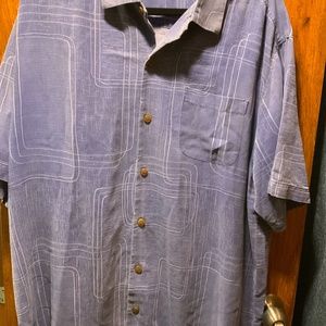 Tommy Bahama pre loved shirt